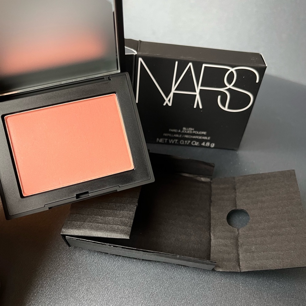 💋NARS Blush in Forbidden